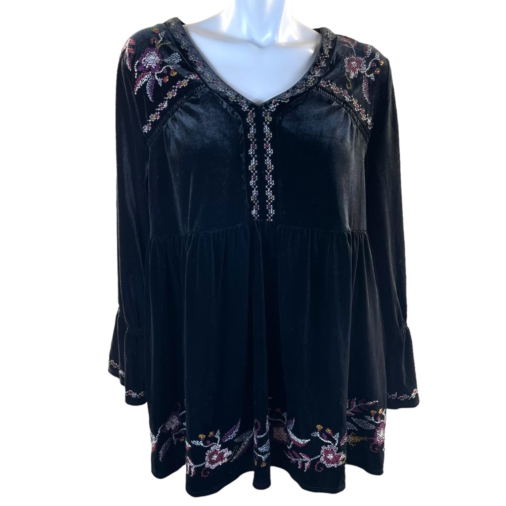 Style & Co Woman Black Velvet Bohemian 60's Inspired Bell Sleeve Blouse Size 1X